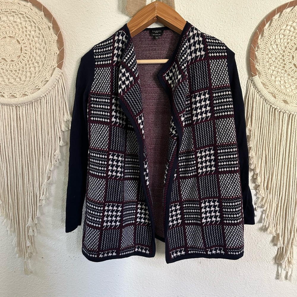 Talbots blue red and white houndstooth detail merino wool cardigan petite small